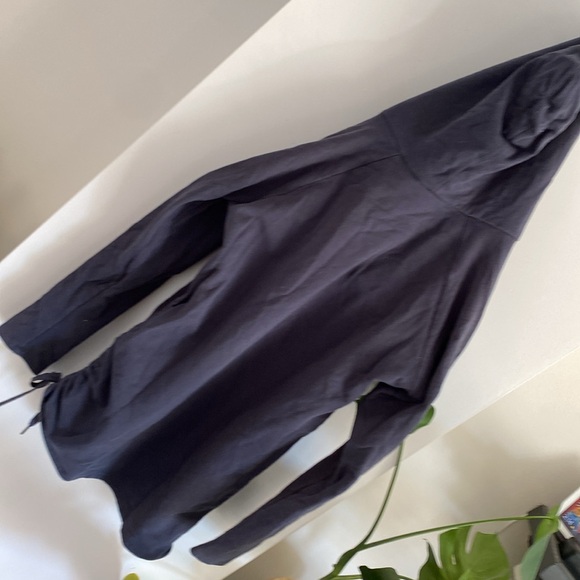 FIG CHALET Vancouver sweater navy blue size medium - Picture 6 of 9